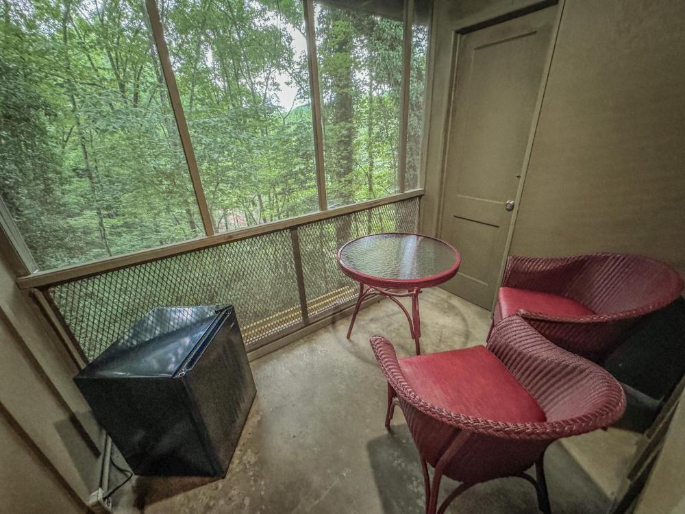 King Room with Balcony interior